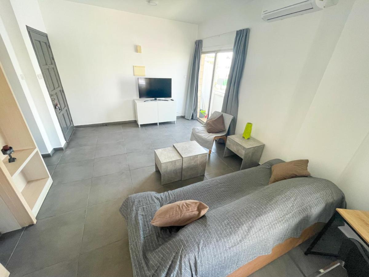 לרנקה High Speed Holiday Apartment מראה חיצוני תמונה